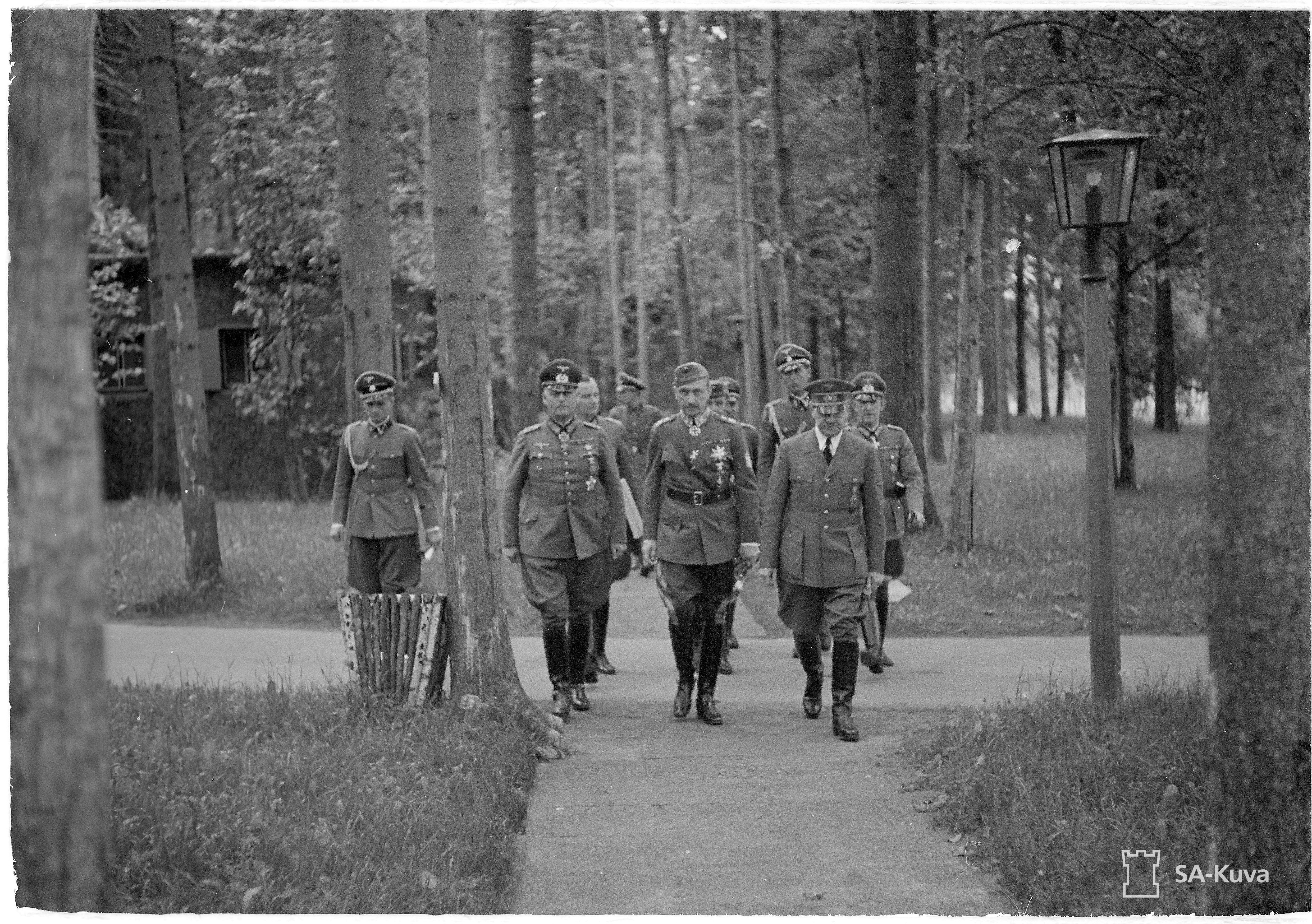 Adolf Hitler and Gustav Mannerheim at the Wolfsschanze after the situation conference 